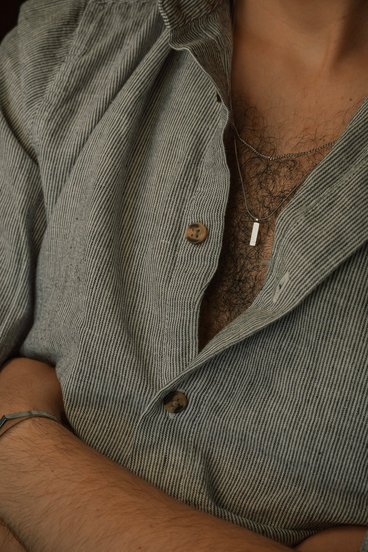 JAMES CLUB – SQUARE CHAIN PENDANT